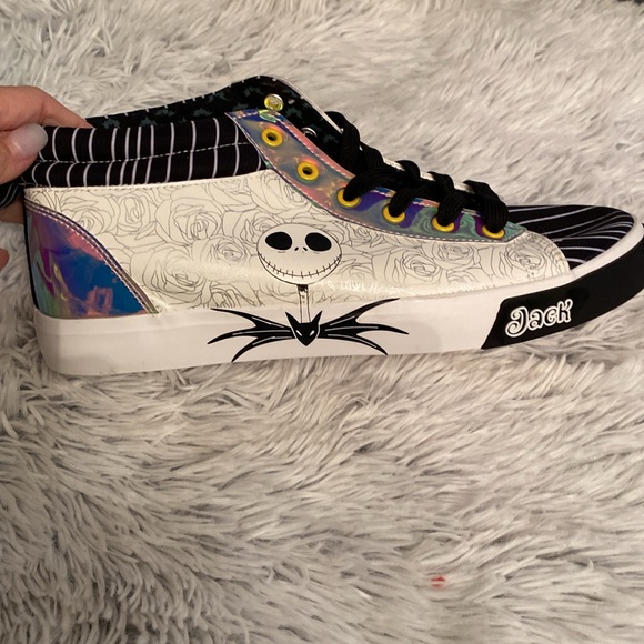 NWOT-The nightmare before Christmas tennis shoes - Picture 5 of 8